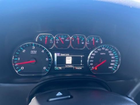 Used 2016 Chevrolet Suburban LTZ AWD/4WD image 38