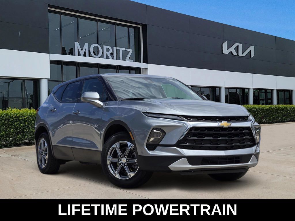 Used 2023 Chevrolet Blazer LT w/ Driver Confidence Package AWD/4WD image 1