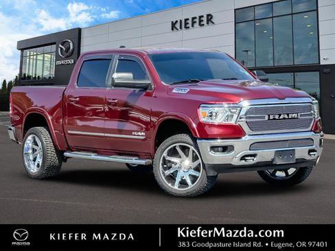 Used 2022 RAM 1500 Big Horn AWD/4WD image 1