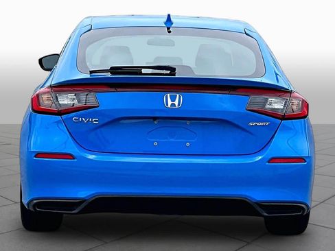 Used 2024 Honda Civic Sport image 4