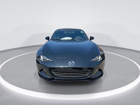 New 2026 MAZDA MX-5 Miata Club w/ Interior Package RWD image 3