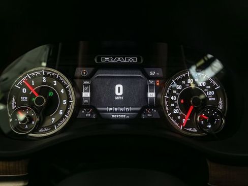 Used 2021 RAM 1500 Limited AWD/4WD image 36