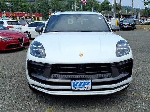 Used 2023 Porsche Macan Turbo w/ Premium Package Plus AWD/4WD image 31