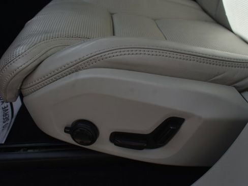 Used 2023 Volvo XC90 B6 Ultimate w/ Protection Package Premier image 14