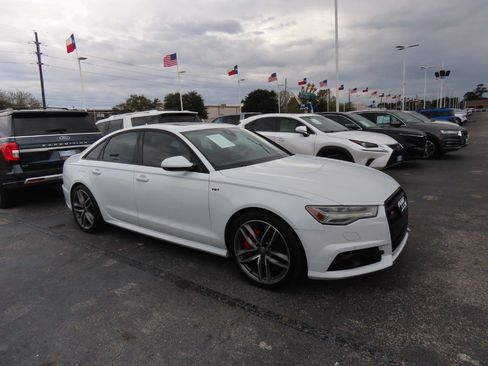 Used 2018 Audi S6 Premium Plus w/ S Sport Package image 6