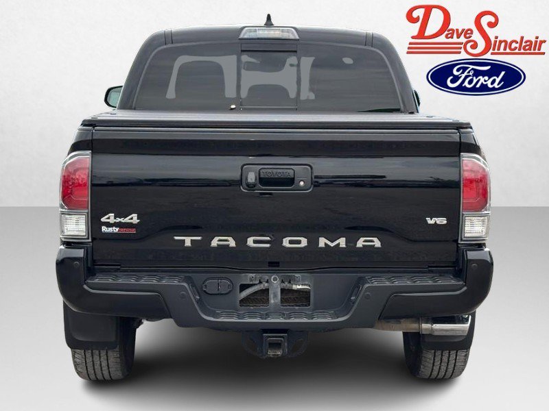 Used 2022 Toyota Tacoma Limited AWD/4WD image 8