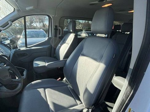 Used 2018 Ford Transit 350 XL image 12