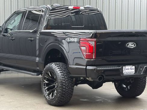 Used 2025 Ford F150 Lariat image 3