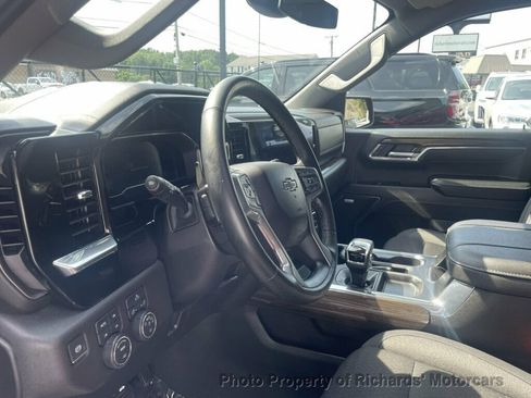 Used 2024 Chevrolet Silverado 1500 RST w/ Convenience Package II AWD/4WD image 14