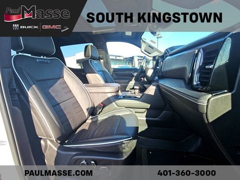 Used 2024 GMC Sierra 1500 AT4X image 21