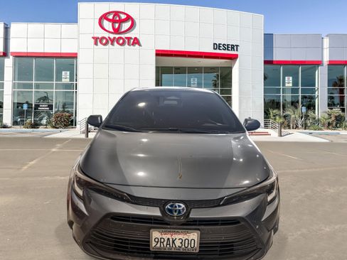 Certified 2025 Toyota Corolla LE w/ LE Premium Package image 2