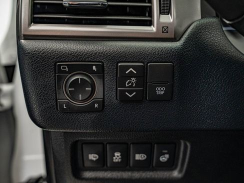 Certified 2022 Lexus GX 460 Premium w/ Premium Plus Package image 19