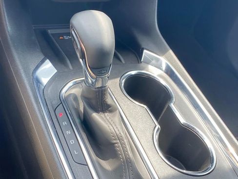 Used 2023 Chevrolet Traverse High Country image 24