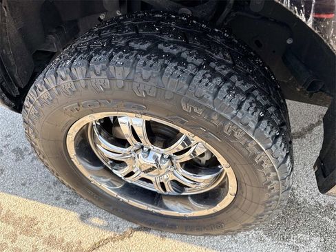 Used 2018 Ford F150 Platinum w/ Equipment Group 701A Luxury image 33