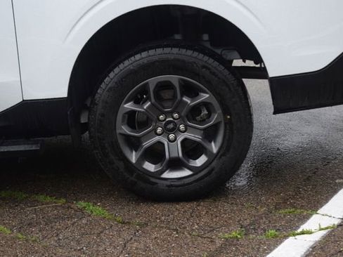 Used 2024 Ford Maverick XLT FWD image 27