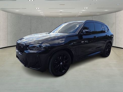 Used 2023 BMW X3 M40i w/ Premium Package image 7