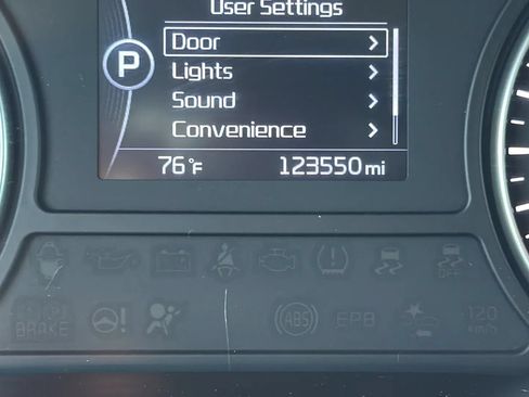 Used 2017 Kia Optima EX FWD image 17