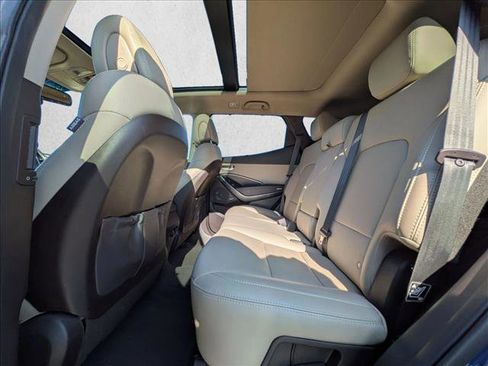 Used 2017 Hyundai Santa Fe Sport w/ 2.4L Tech Package 04 image 19