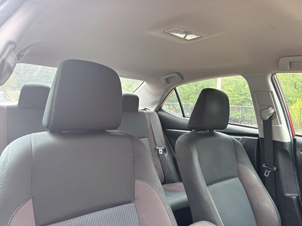Used 2017 Toyota Corolla LE FWD image 14