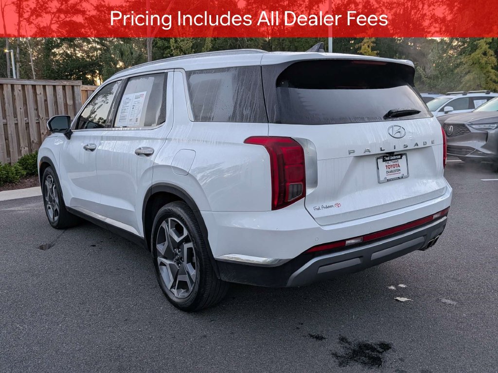 Used 2024 Hyundai Palisade Limited FWD image 6