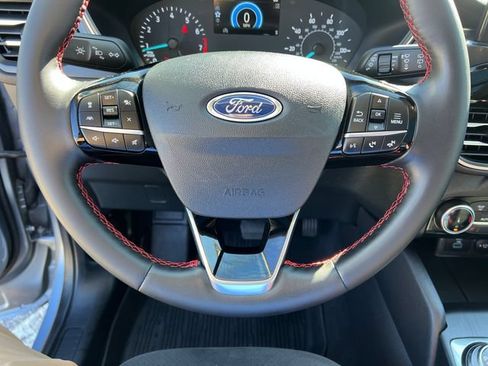 Used 2022 Ford Escape SEL w/ SEL Stealth AWD Package image 19