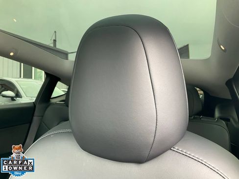 Used 2022 Tesla Model Y Performance AWD/4WD image 20