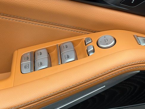 Certified 2022 BMW X7 xDrive40i w/ M Sport Package image 13