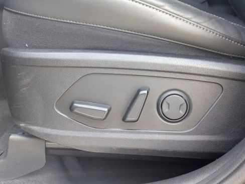 Used 2024 Kia Sorento S FWD image 19