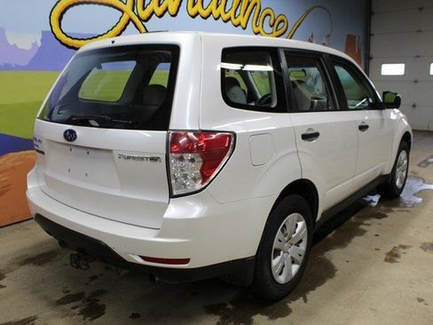 Used 2010 Subaru Forester 2.5X image 4