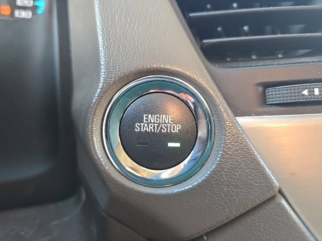 Used 2020 GMC Yukon XL Denali w/ Denali Premium Package AWD/4WD image 22