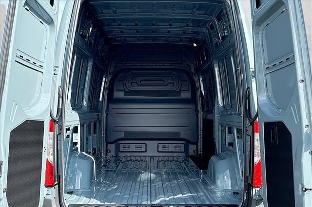 New 2026 Mercedes-Benz Sprinter 2500 image 21