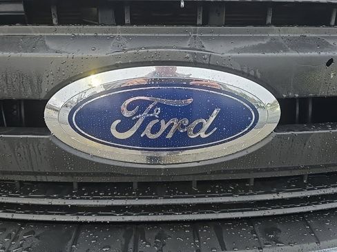 Used 2018 Ford F350 XL w/ Power Equipment Group image 29