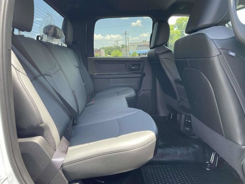 New 2026 RAM 2500 Tradesman w/ Chrome Appearance Group AWD/4WD image 17