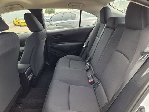 Used 2026 Toyota Corolla LE FWD image 27