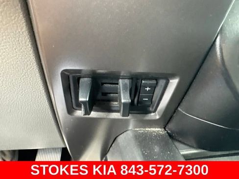 Used 2015 Ford F150 XLT w/ Equipment Group 302A Luxury RWD image 19