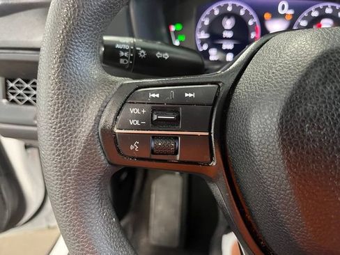 Used 2023 Honda Accord EX image 27