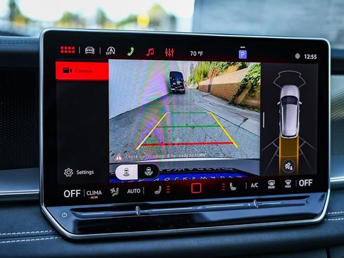 New 2026 Volkswagen Tiguan SE image 35