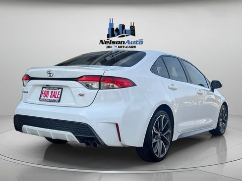 Used 2021 Toyota Corolla SE image 3