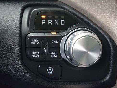 Used 2021 RAM 1500 Laramie AWD/4WD image 18