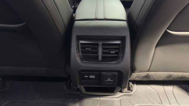 Used 2020 Chevrolet Blazer RS FWD image 17