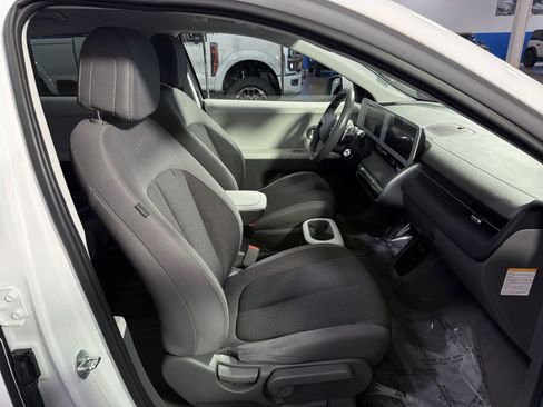 Used 2024 Hyundai Ioniq 5 SEL AWD/4WD image 24