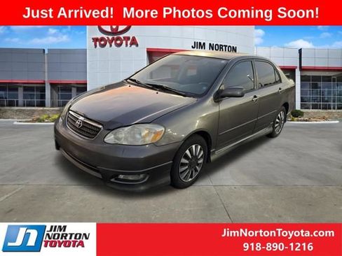 Used 2006 Toyota Corolla S FWD image 2
