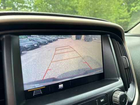 Used 2022 GMC Canyon Denali AWD/4WD image 18