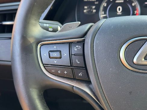 Certified 2024 Lexus ES 350 w/ Premium Package image 30