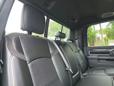 Used 2022 RAM 2500 Laramie w/ Night Edition AWD/4WD image 18
