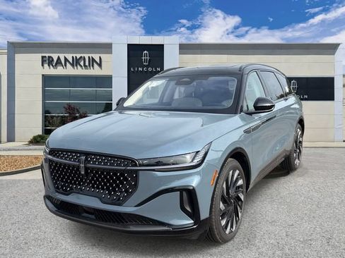 New 2026 Lincoln Nautilus Reserve AWD/4WD image 3