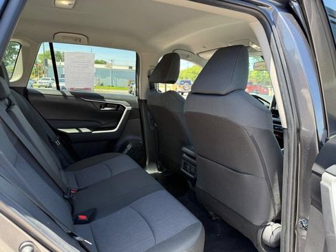 Used 2025 Toyota RAV4 XLE FWD image 14