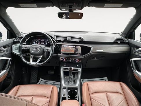 Used 2024 Audi Q3 2.0T Premium Plus image 10