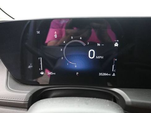 Used 2025 Buick Encore GX Preferred AWD/4WD image 30