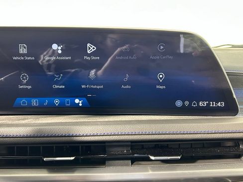 Used 2024 Cadillac XT4 Sport w/ Cold Weather Package image 19